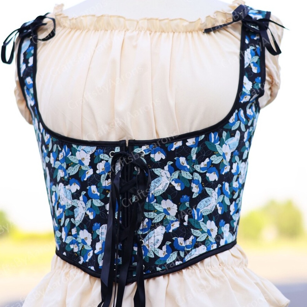 Floral Blue Corset | Size 5XL